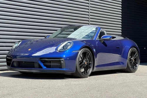 
           
        2023 Porsche 911