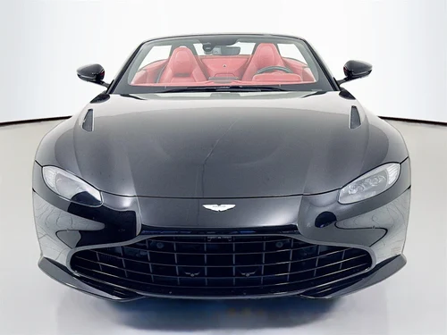 
           
        2022 Aston Martin Vantage