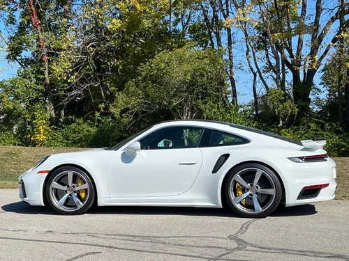 
           
        2022 Porsche 911 Turbo S