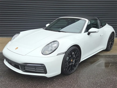 
           
        2024 Porsche 911 Targa 4