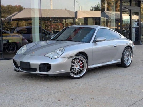 
           
        2004 Porsche 911 Carrera 4S