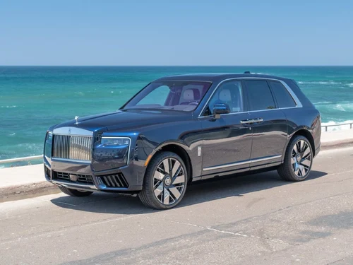 
           New 
        2027 Rolls-Royce Cullinan