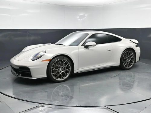 
           
        2025 Porsche 911 Carrera