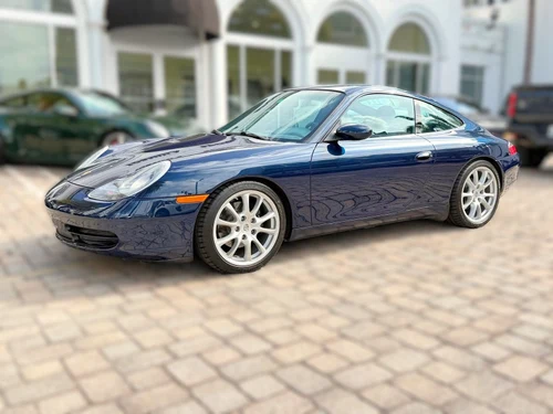 
           
        2000 Porsche 911
