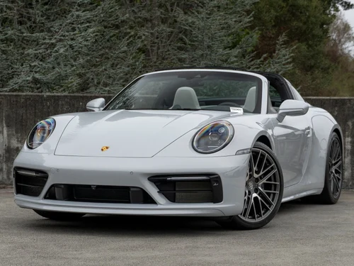 
           
        2024 Porsche 911 Targa 4S