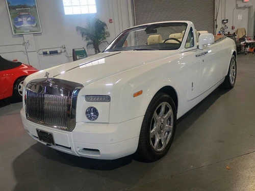 
           
        2011 Rolls-Royce Phantom Drophead Coupe