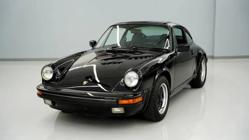 
           
        1984 Porsche 911 Carrera