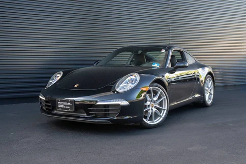 
           
        2016 Porsche 911 Carrera Black Edition