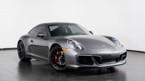 
           
        2019 Porsche 911