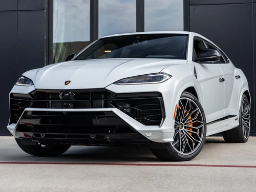 
           
        2025 Lamborghini Urus SE