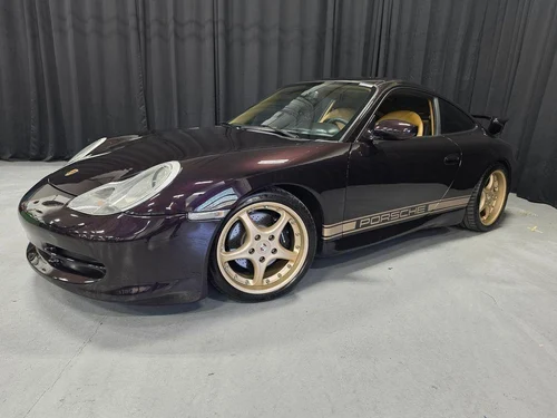 
           
        1999 Porsche 911 Carrera