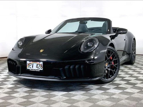 
           
        2026 Porsche 911 Carrera 4 GTS