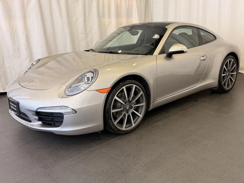 
           
        2013 Porsche 911 Carrera