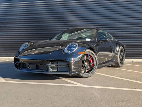 
           New 
        2026 Porsche 911