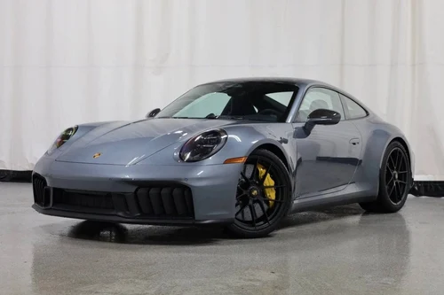 
           New 
        2026 Porsche 911 Carrera 4 GTS