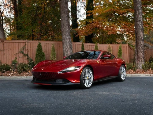 
           
        2021 Ferrari Roma