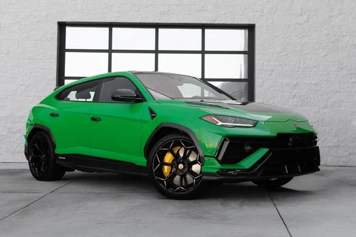 
           
        2024 Lamborghini Urus Performante