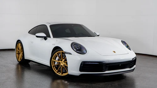 
           
        2021 Porsche 911