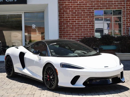
           
        2022 McLaren GT