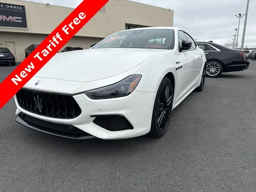 
           
        2023 Maserati Ghibli Modena Q4