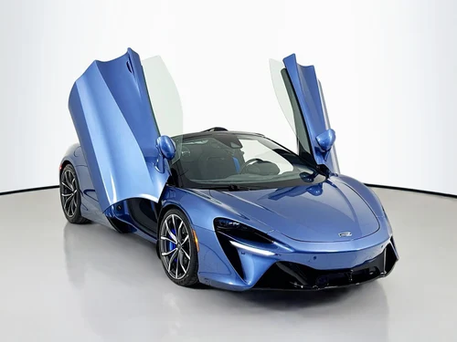 
           New 
        2026 McLaren Artura