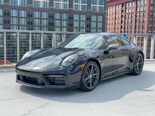 
           
        2024 Porsche 911 Carrera
