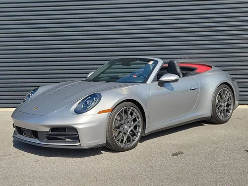 
           
        2025 Porsche 911