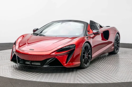 
           New 
        2026 McLaren ARTURA SPIDER