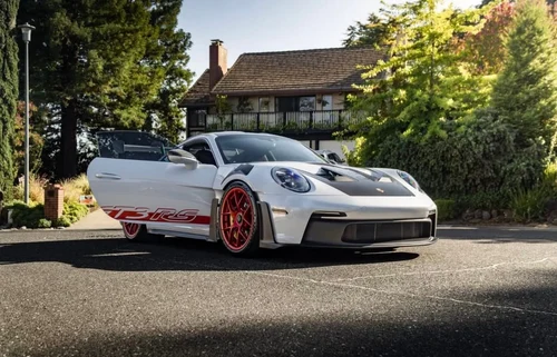 
           
        2025 Porsche 911 GT3 RS