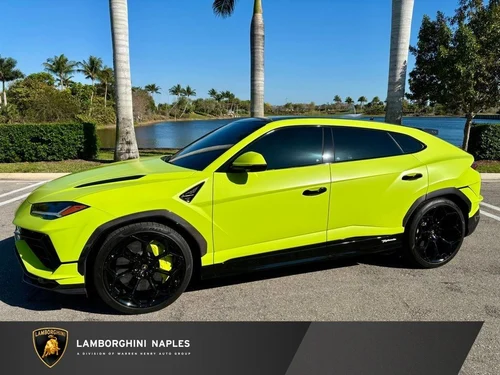 
           
        2024 Lamborghini Urus Performante