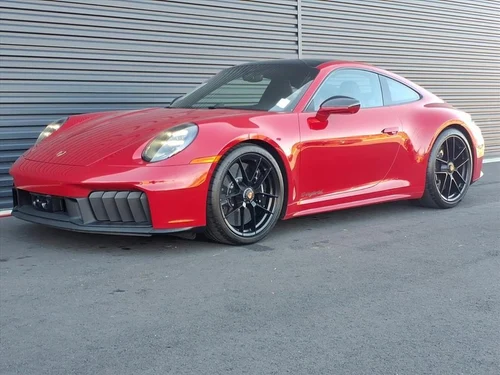 
           
        2025 Porsche 911 Carrera GTS