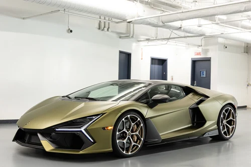 
           New 
        2026 Lamborghini Revuelto