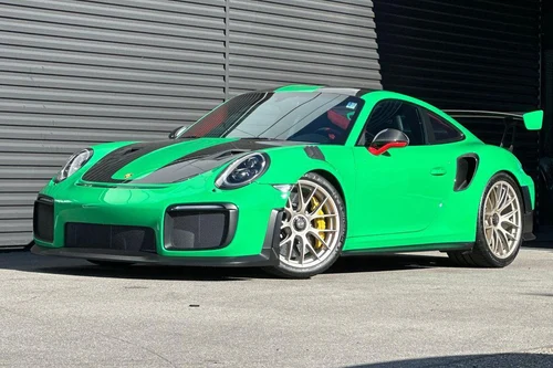 
           
        2018 Porsche 911 GT2 RS