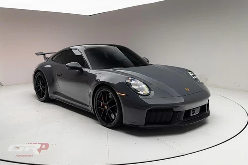 
           
        2025 Porsche 911
