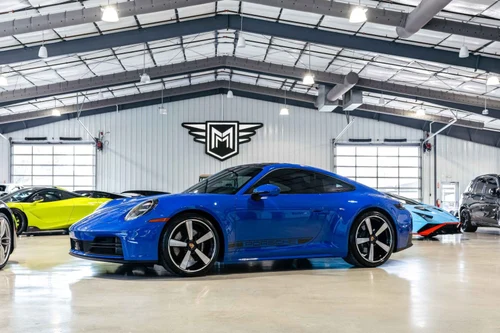 
           
        2025 Porsche 911