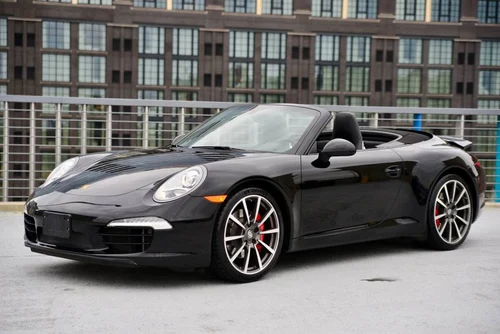 
           
        2012 Porsche 911