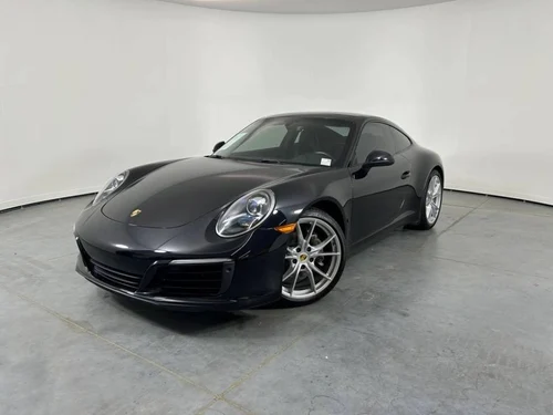 
           
        2018 Porsche 911