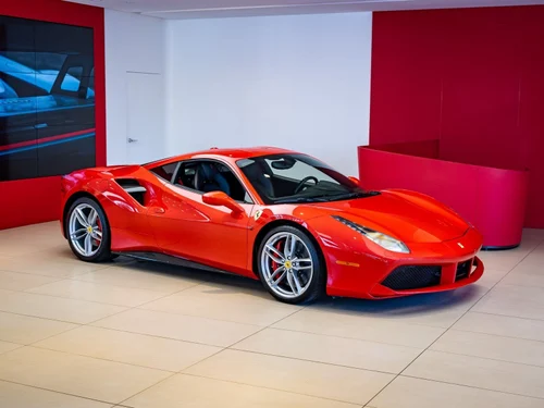 
           
        2016 Ferrari 488 GTB Base