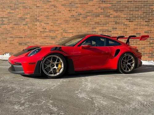 
           
        2025 Porsche 911 GT3 RS
