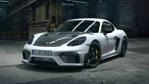 
           New 
        2025 Porsche 718 GT4 RS