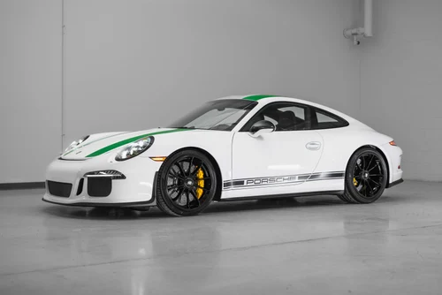 
           
        2016 Porsche 911R