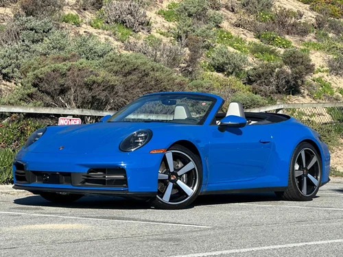 
           
        2025 Porsche 911