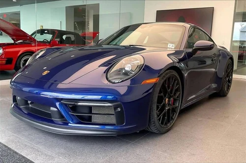 
           
        2023 Porsche 911