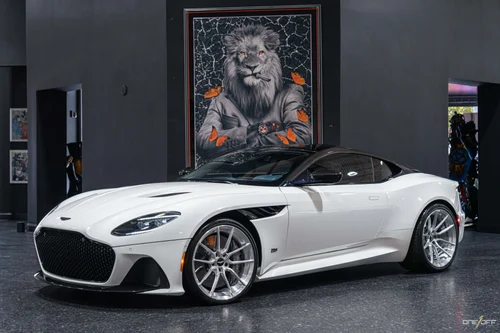 
           
        2019 Aston Martin DBS Superleggera