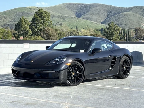 
           
        2025 Porsche 718 Cayman