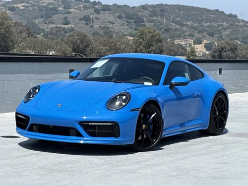 
           
        2022 Porsche 911