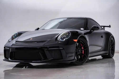 
           
        2018 Porsche 911
