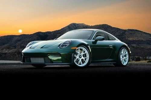 
           New 
        2026 Porsche 911 GT3