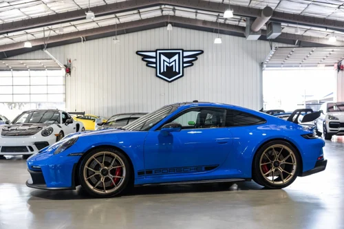 
           
        2023 Porsche 911