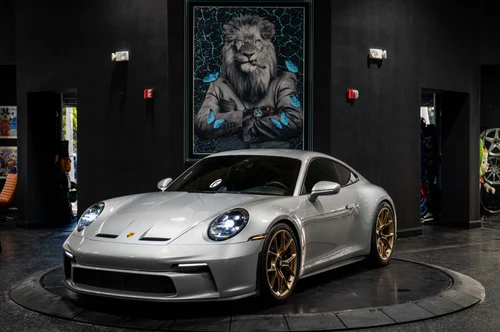 
           
        2022 Porsche 911 GT3 Touring $200k